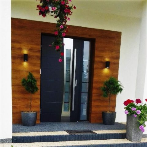 Solidne drzwi Wadowice - sprawdź ofertę Novobudowa