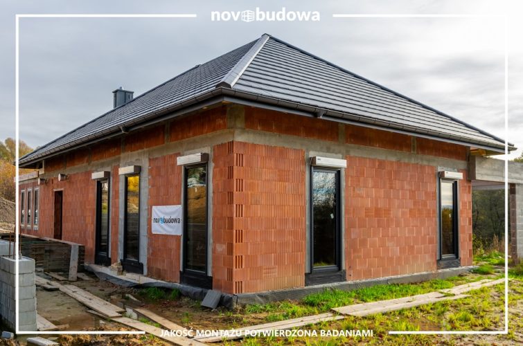okna PCV montaż Sygneczów