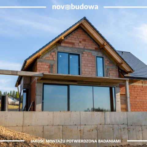 montowanie okien na budowie