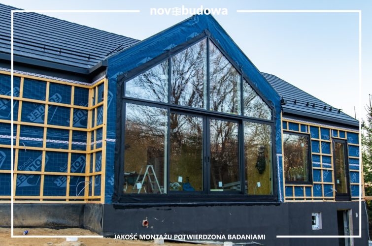 Drewniany dom w technologii szkieletowej - novobudowa