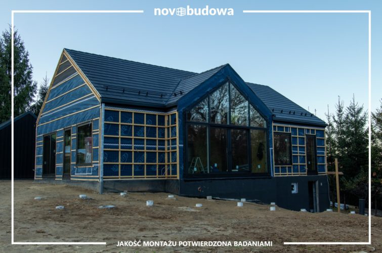 Drewniany dom w technologii szkieletowej
