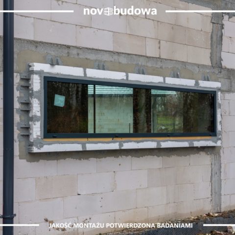 Realizacje Novobudowa: montaż okien na budowie Kłaj