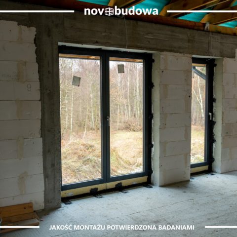 Realizacje Novobudowa: montaż okien na budowie Kłaj