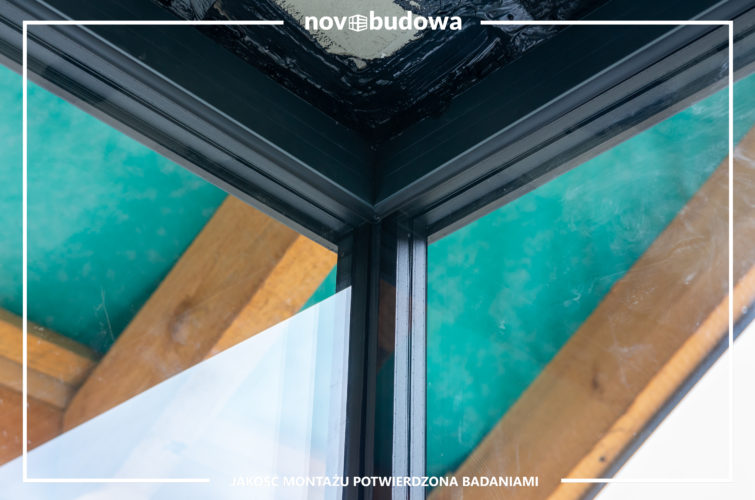 Realizacje Novobudowa: montaż okien na budowie Kłaj