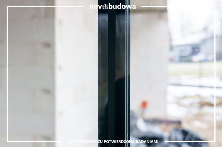 Realizacje Novobudowa: montaż okien na budowie Kłaj