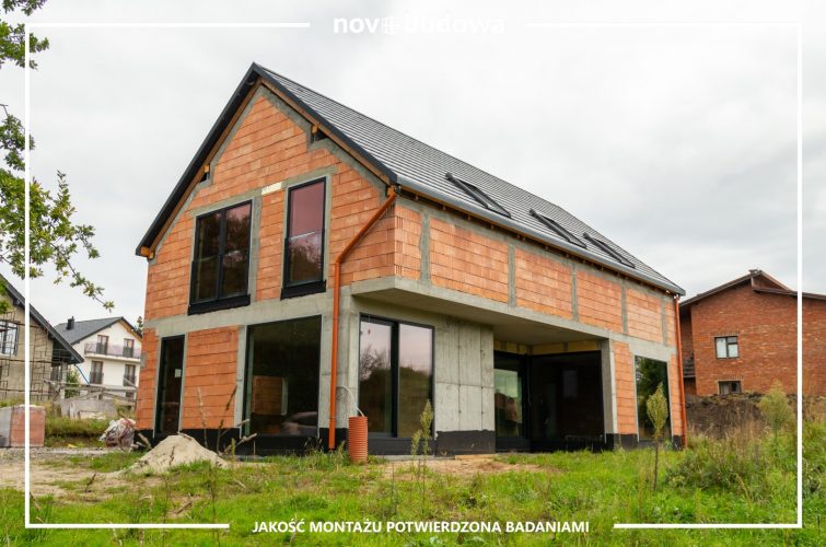 Wewnętrzny Glass-Corner w zestawie z aluminiowym HST