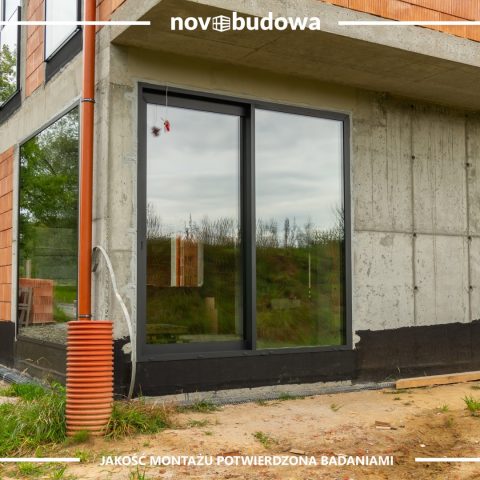 Wewnętrzny Glass-Corner w zestawie z aluminiowym HST