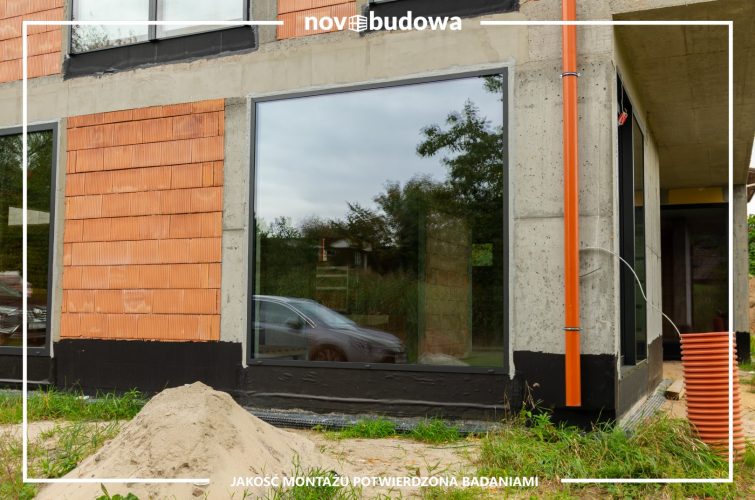 Wewnętrzny Glass-Corner w zestawie z aluminiowym HST