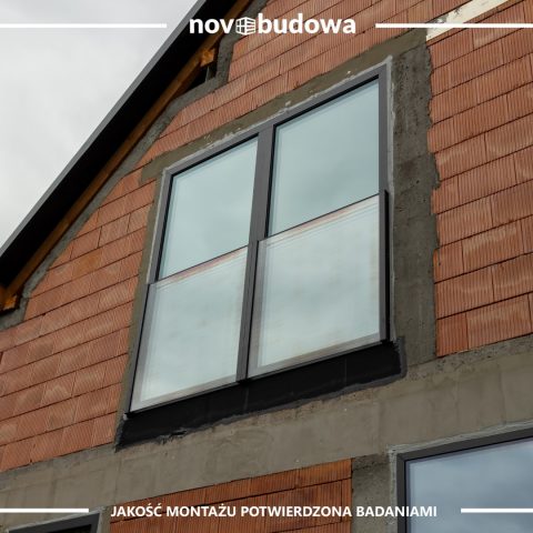 Wewnętrzny Glass-Corner w zestawie z aluminiowym HST