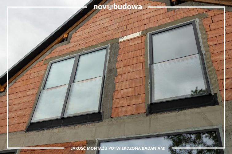 Wewnętrzny Glass-Corner w zestawie z aluminiowym HST