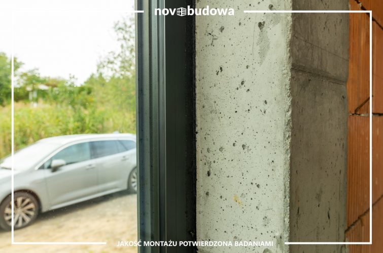 Wewnętrzny Glass-Corner w zestawie z aluminiowym HST