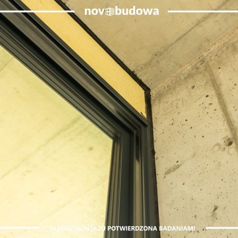 Wewnętrzny Glass-Corner w zestawie z aluminiowym HST