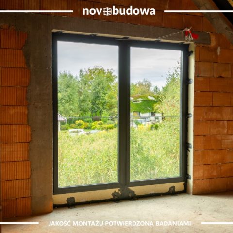 Wewnętrzny Glass-Corner w zestawie z aluminiowym HST