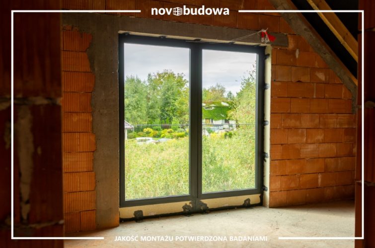 Wewnętrzny Glass-Corner w zestawie z aluminiowym HST