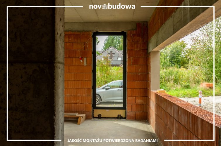 Wewnętrzny Glass-Corner w zestawie z aluminiowym HST