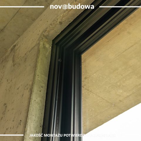 Wewnętrzny Glass-Corner w zestawie z aluminiowym HST