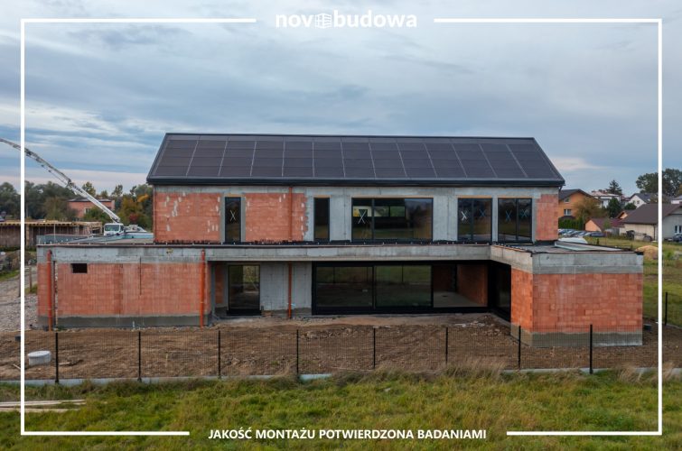 Nasze realizacje: Rybitwy - przeszklony dom