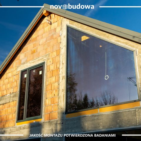 Nasze realizacje: Wielkoformatowe okno skośne, duże witryny, okno przesuwne HST