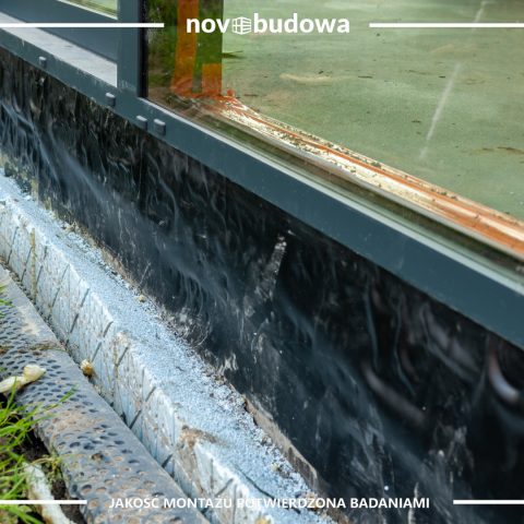 Nasze realizacje: Wielkoformatowe okno skośne, duże witryny, okno przesuwne HST