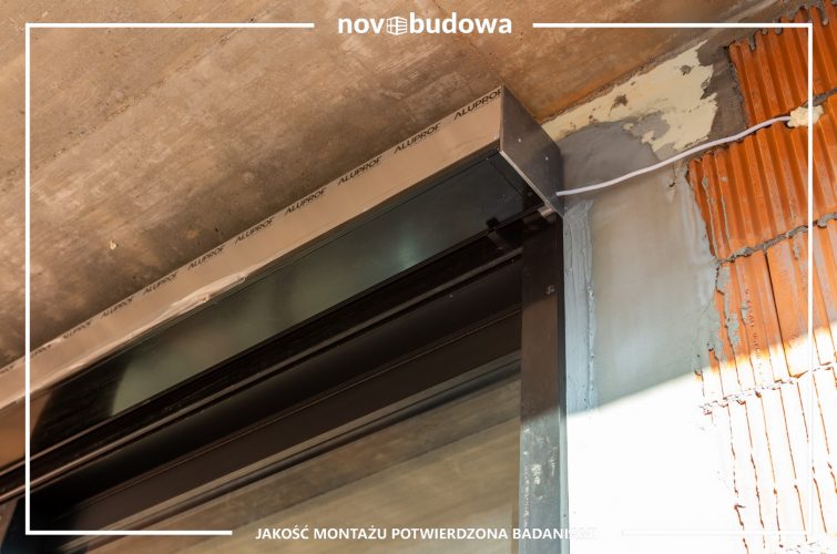 Nasze realizacje: Mogilany - PVC, ALU, witryna wielkoformatowa, rolety