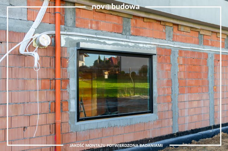 Nasze realizacje: Mogilany - PVC, ALU, witryna wielkoformatowa, rolety